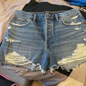 Abercrombie and Fitch high rise short